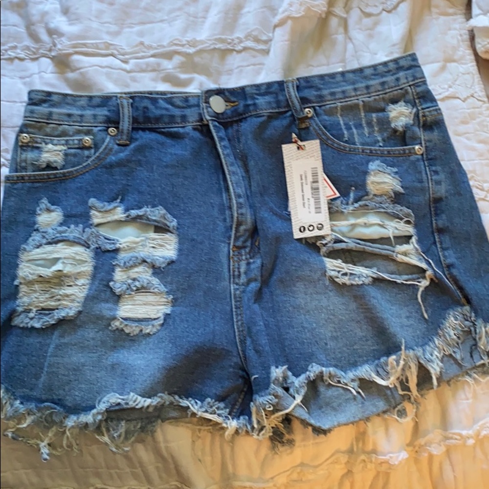 High waisted distressed shorts
